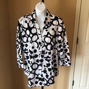 Chicos Black/White/Cream Button Down Blouse